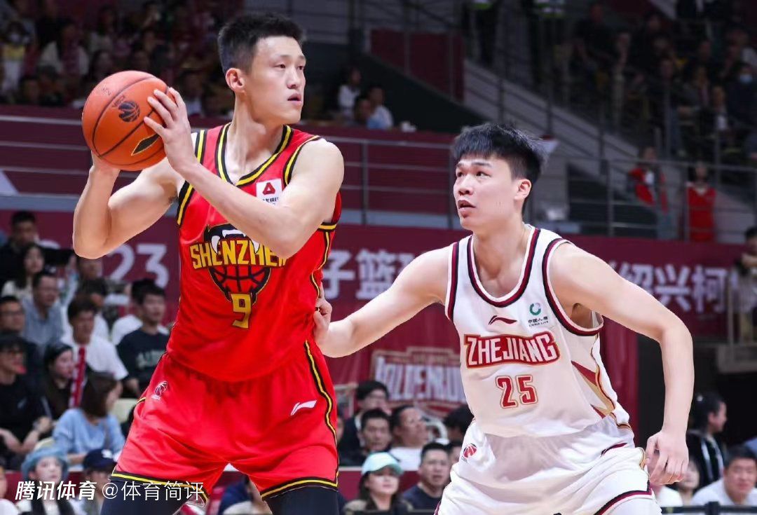 他目前正处在一份五年2.15亿美元的合同的第二个赛季，对大多数球队来说将很难吸收，并且这预计将限制公牛队的可交易报价。